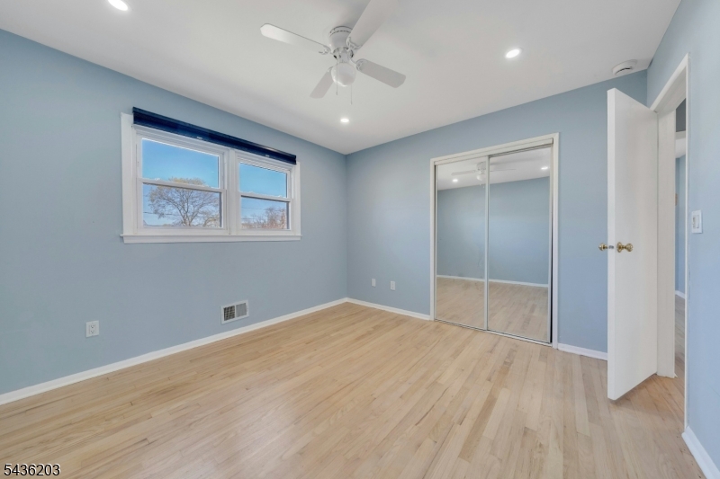 162 Grove Ave Property Photo 13