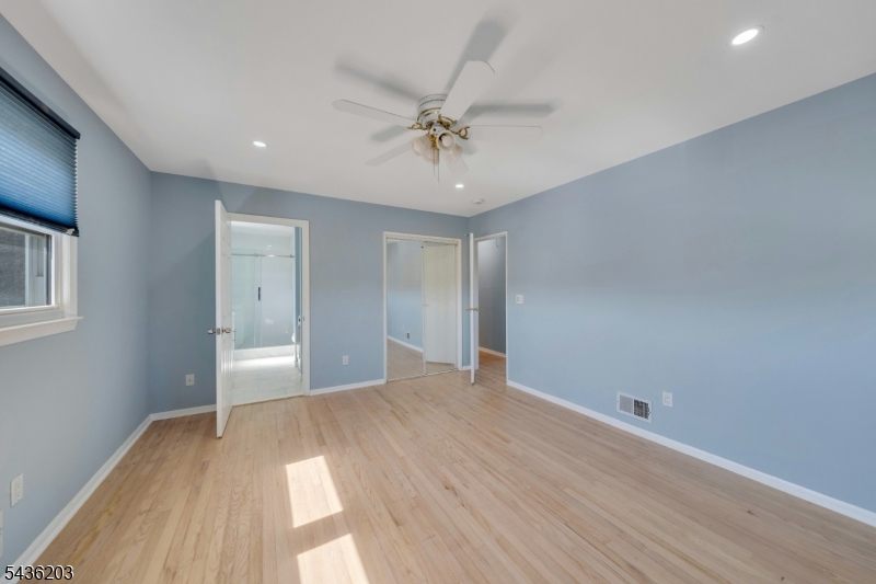 162 Grove Ave Property Photo 14