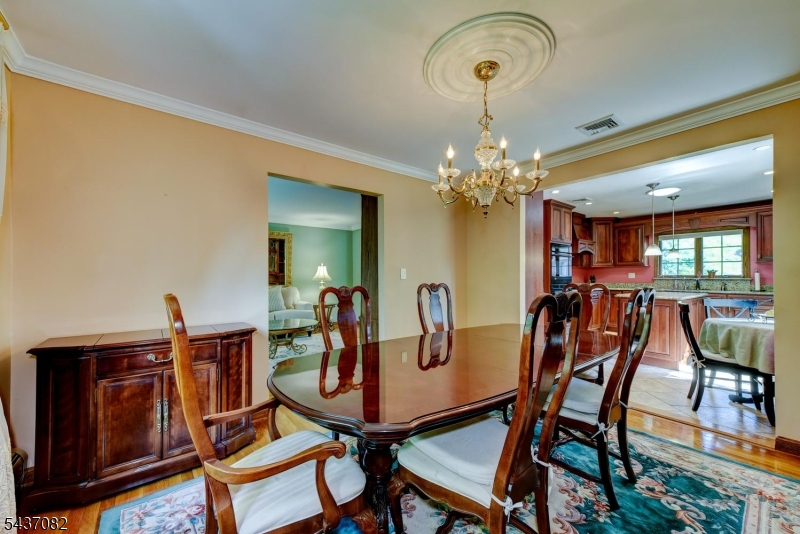 11 Yellow Brick Rd Property Photo 19