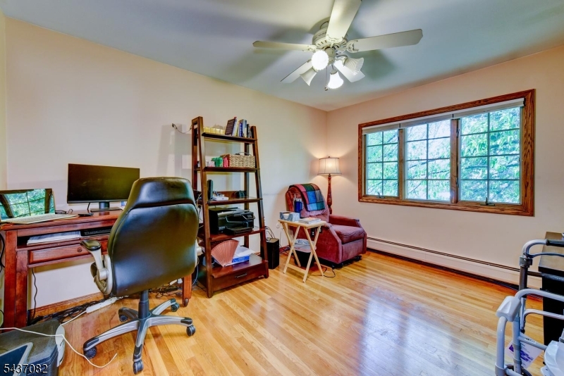 11 Yellow Brick Rd Property Photo 25