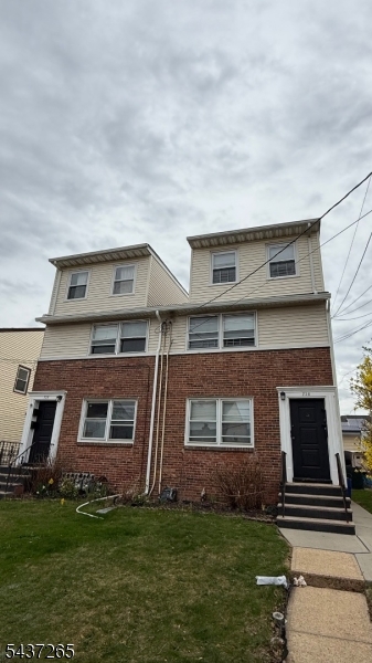 728 Thomas St Property Photo 11