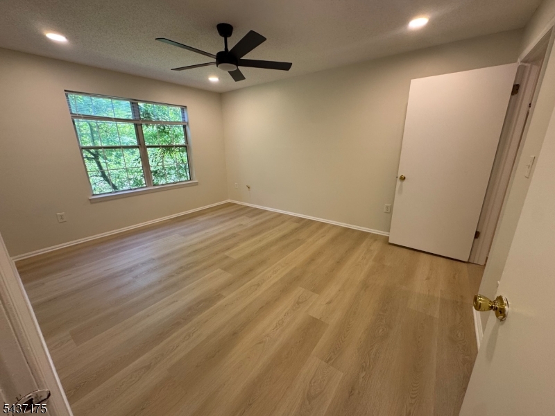 7 Sheffield Ct 7 Property Photo 5