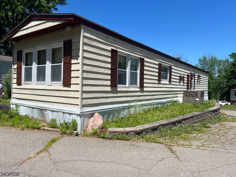 56 Back St Property Photo 1