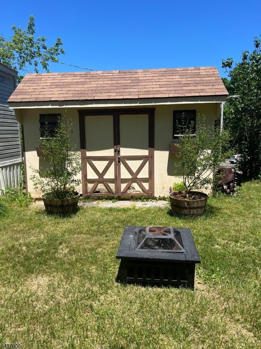 56 Back St Property Photo 13