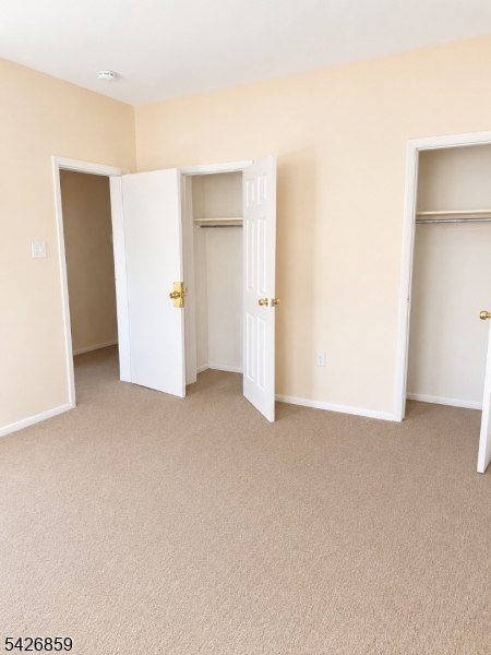 98 E Centre St Property Photo 13
