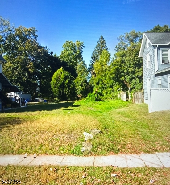 Randolph Rd Property Photo 1