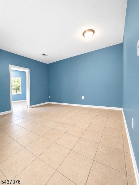 44 Astor St 3 Property Photo 9