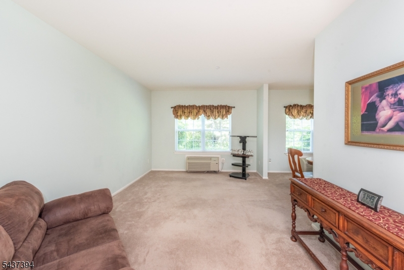 1101 Richmond Rd 101 Property Photo 5