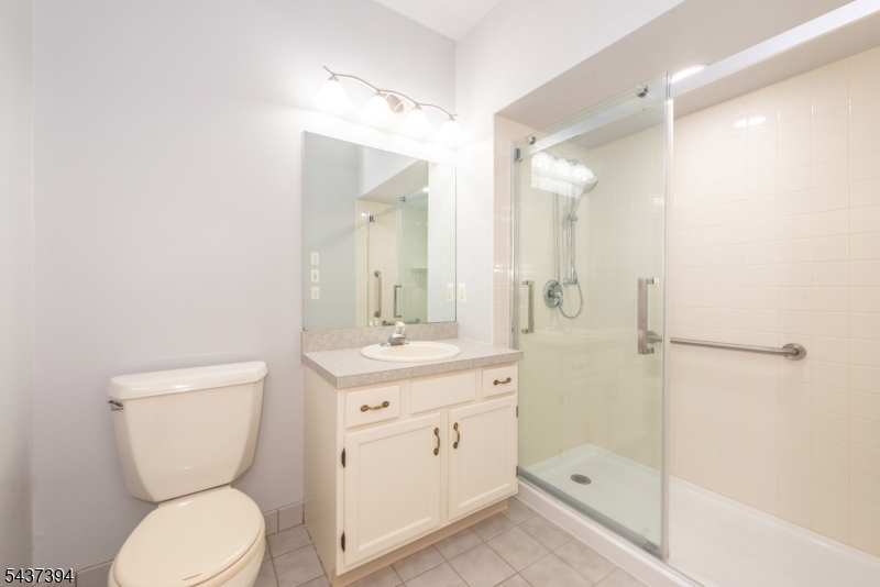 1101 Richmond Rd 101 Property Photo 17