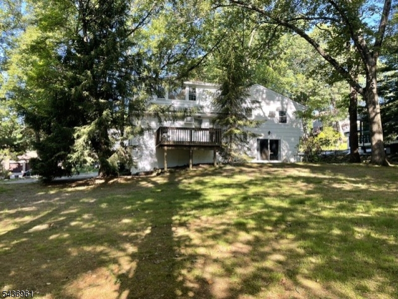 68 Dartmouth Rd Property Photo 2