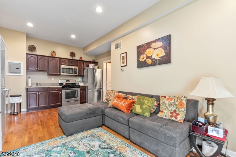 512 Township Line Rd Property Photo 18