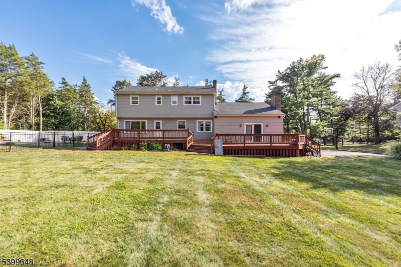 512 Township Line Rd Property Photo 26