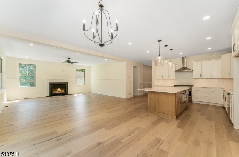 8 Church Street Property Photo 6