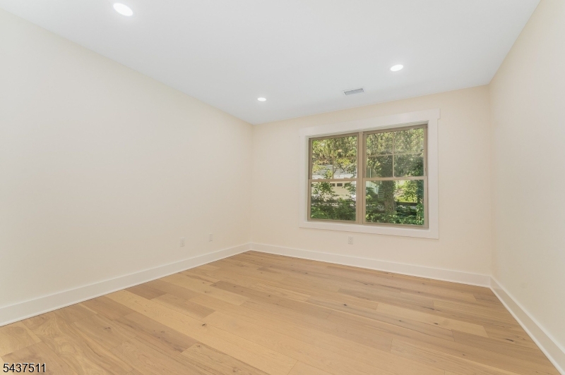8 Church Street Property Photo 30