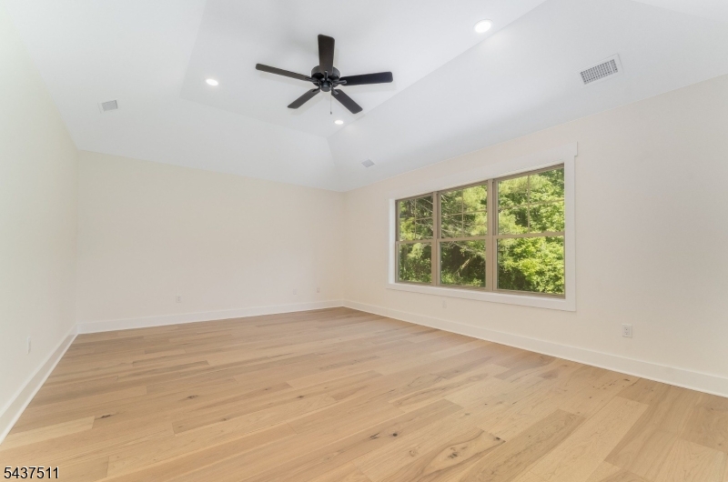 8 Church Street Property Photo 34