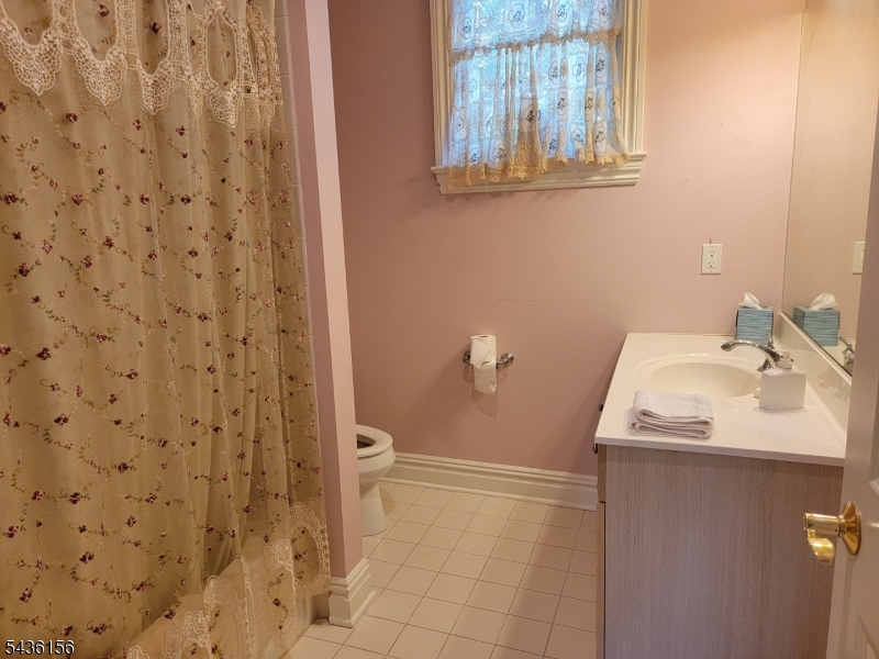 40 Schmidt Cir Property Photo 9