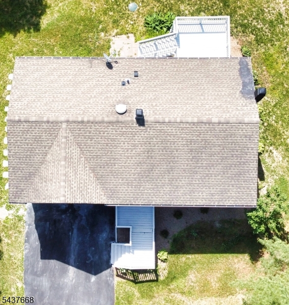 43 Courtland Dr Property Photo 12