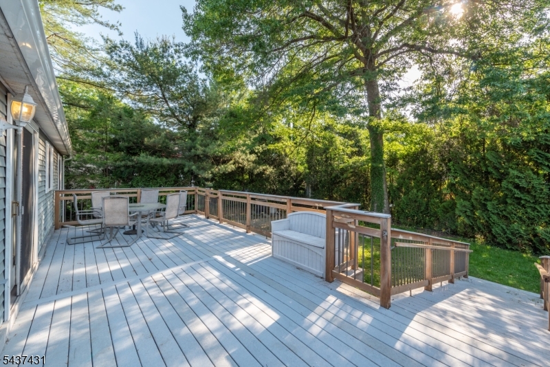 20 Wanaque Rd Property Photo 23