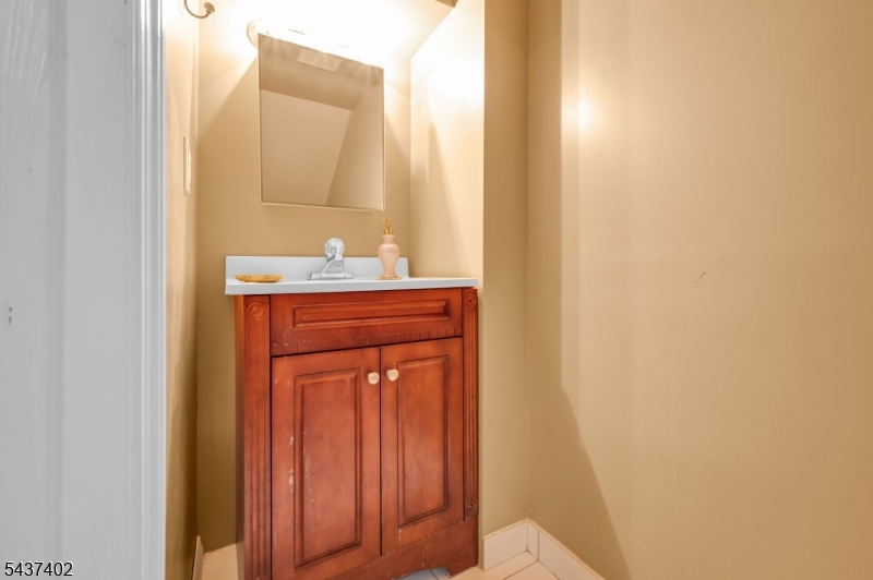 286 Summerhill Dr Property Photo 21