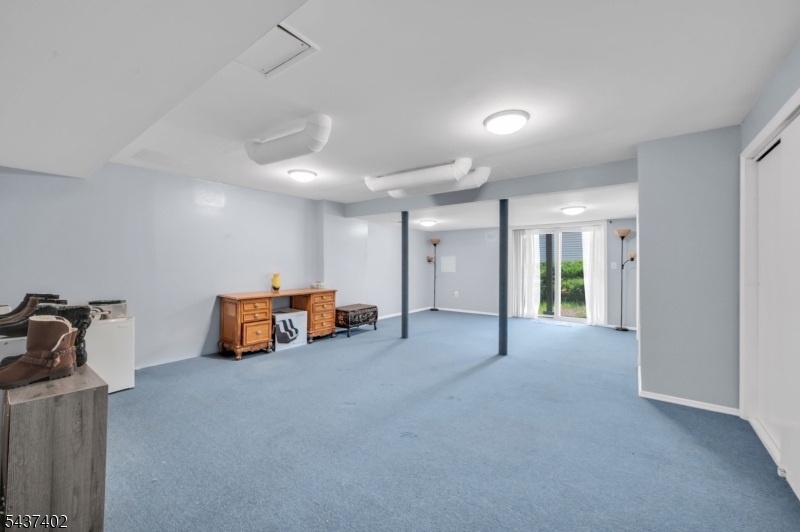 286 Summerhill Dr Property Photo 23