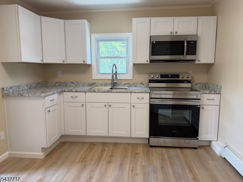 28 Diller Ave Property Photo 1