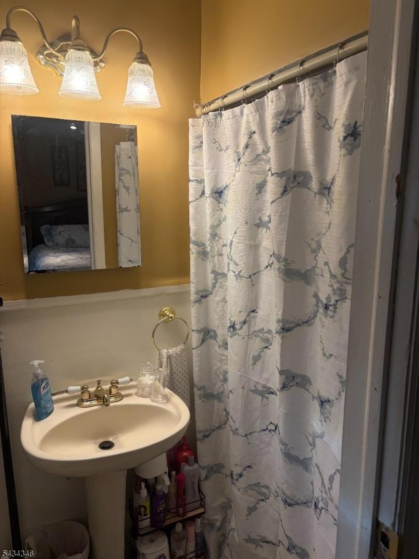 1578 Broad St Property Photo 17