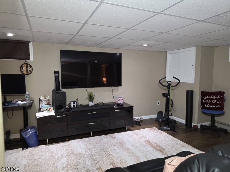 1578 Broad St Property Photo 29