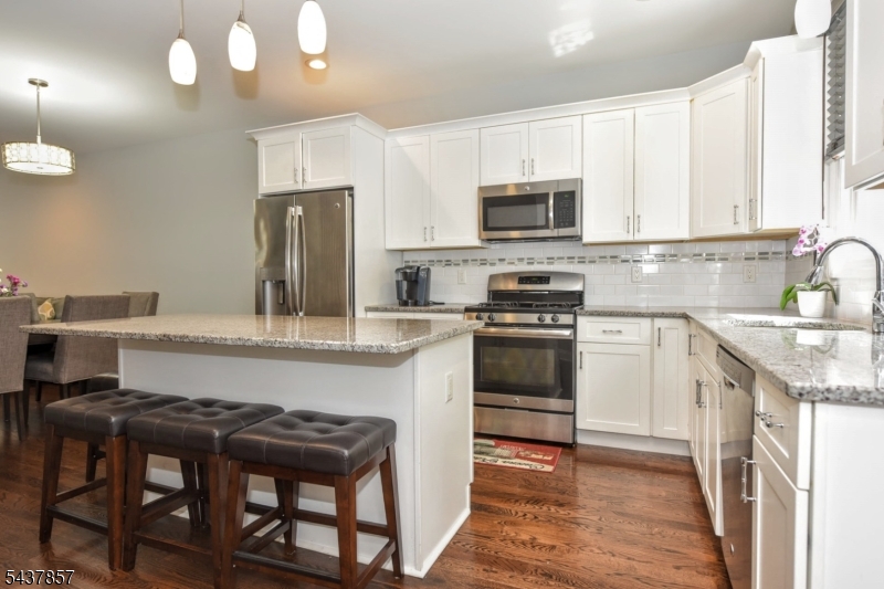 451 Springfield Ave 111 Property Photo 11