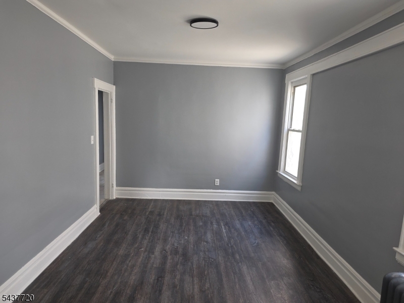151 S Munn Ave 2 Property Photo 2