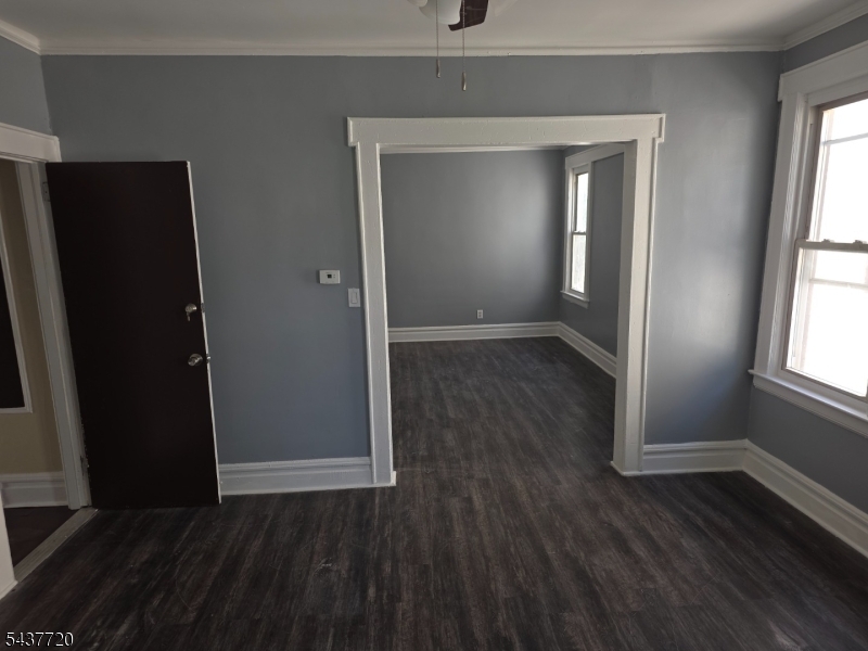 151 S Munn Ave 2 Property Photo 4