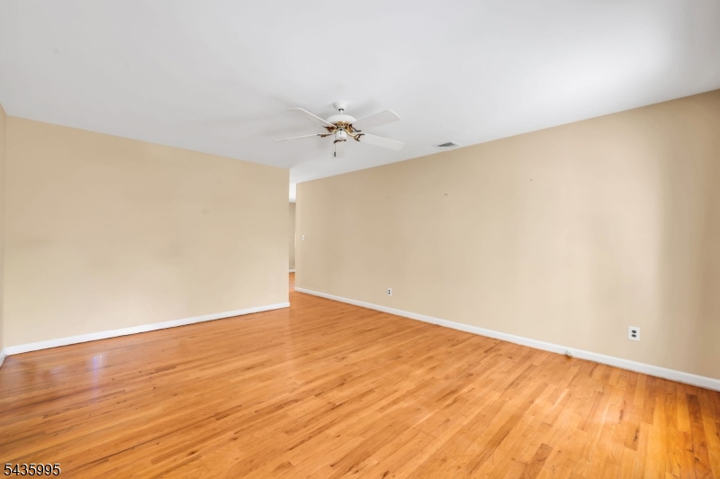 36 Cloverhill Dr Property Photo 7