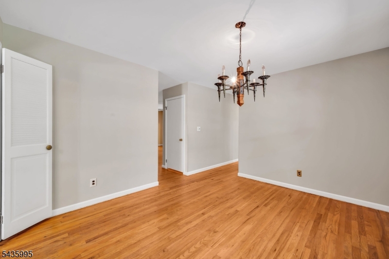 36 Cloverhill Dr Property Photo 11