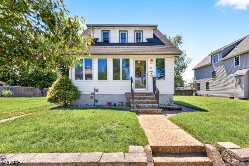 3 Buchman St Property Photo 1