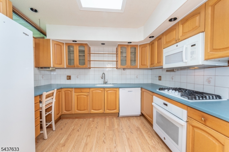 6 Mohawk Trl Property Photo 8