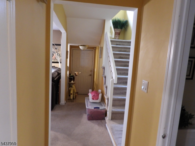 41 Riverbend Dr Property Photo 6