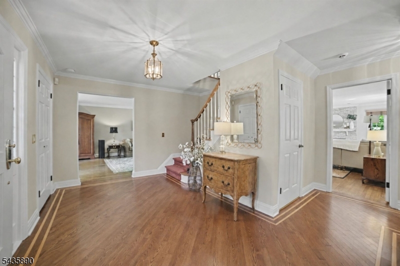52 Hampton Rd Property Photo 4