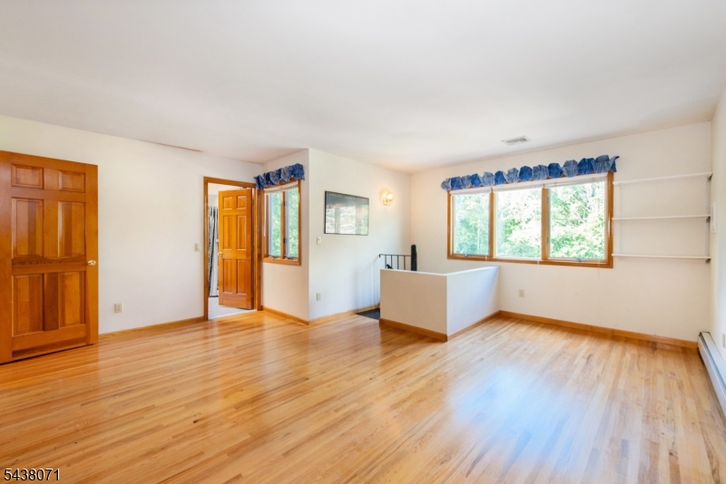 25 Wood Chase Ln Property Photo 17