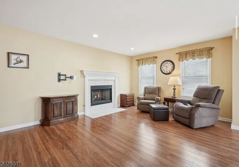 2 Caleb Ct Property Photo 5