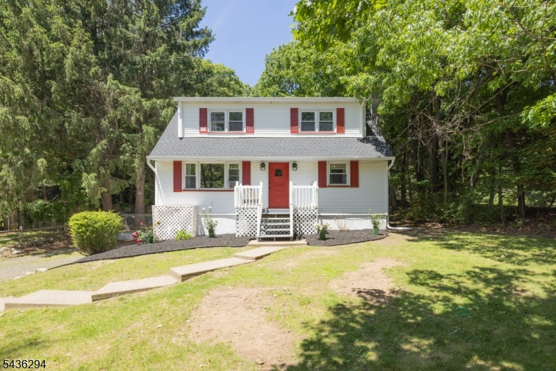 39 Broadway Property Photo 2