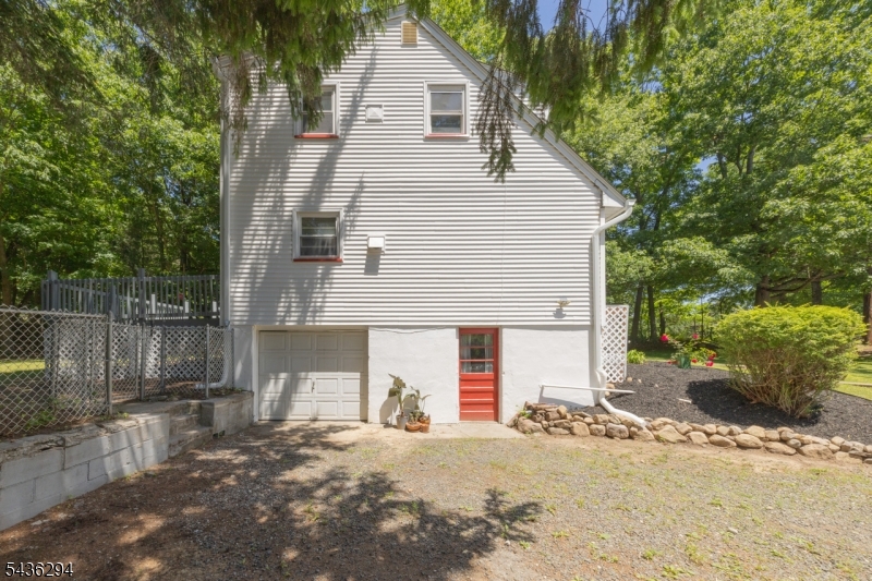 39 Broadway Property Photo 4
