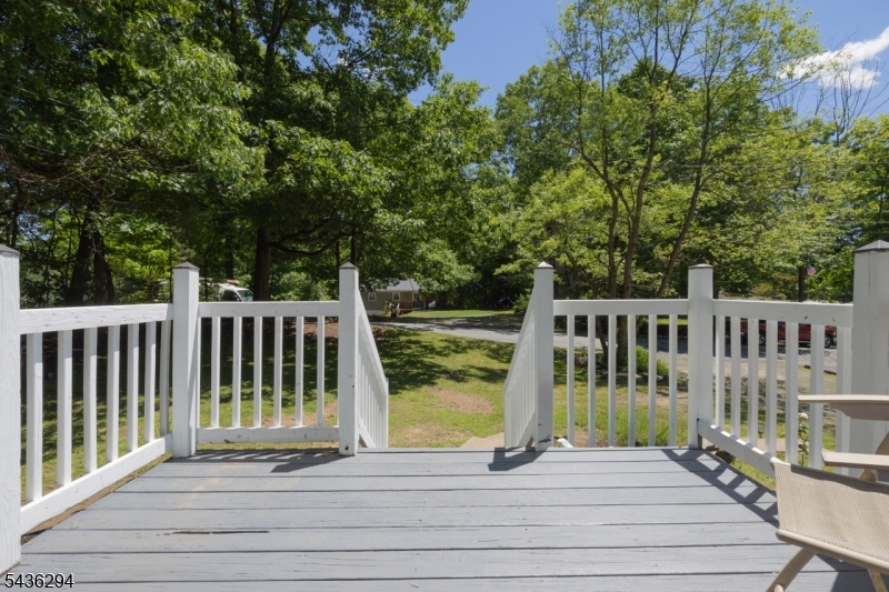 39 Broadway Property Photo 6