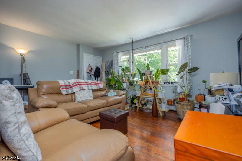39 Broadway Property Photo 7