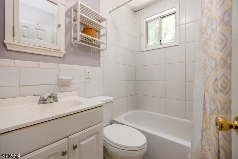 39 Broadway Property Photo 15