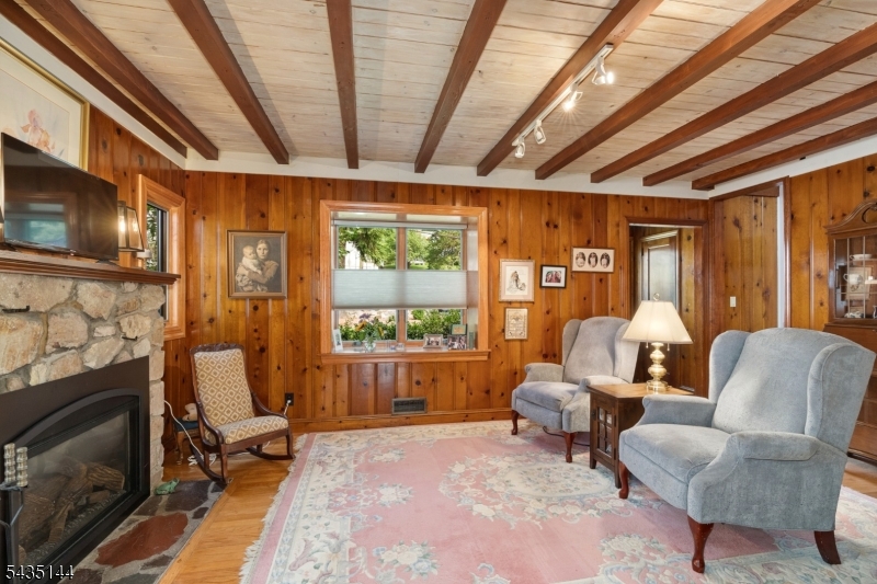64 E Shore Trl Property Photo 10