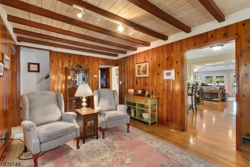 64 E Shore Trl Property Photo 11