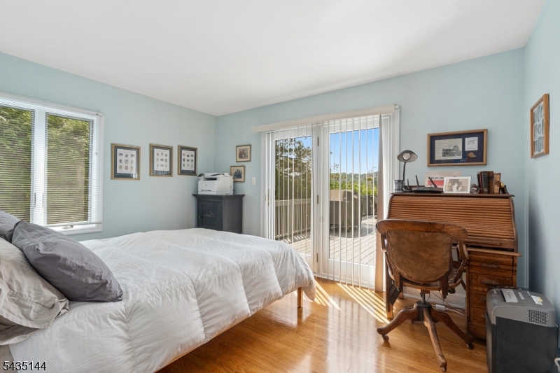 64 E Shore Trl Property Photo 22