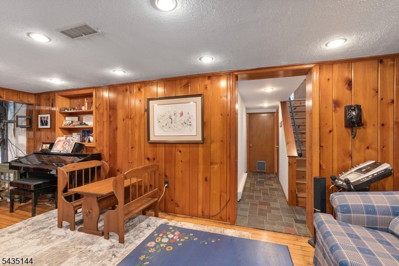 64 E Shore Trl Property Photo 33