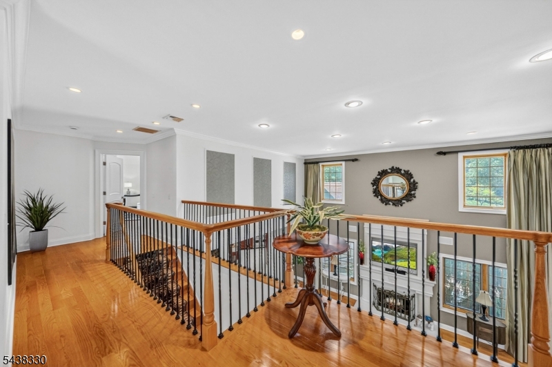 276 Northview Ter Property Photo 18