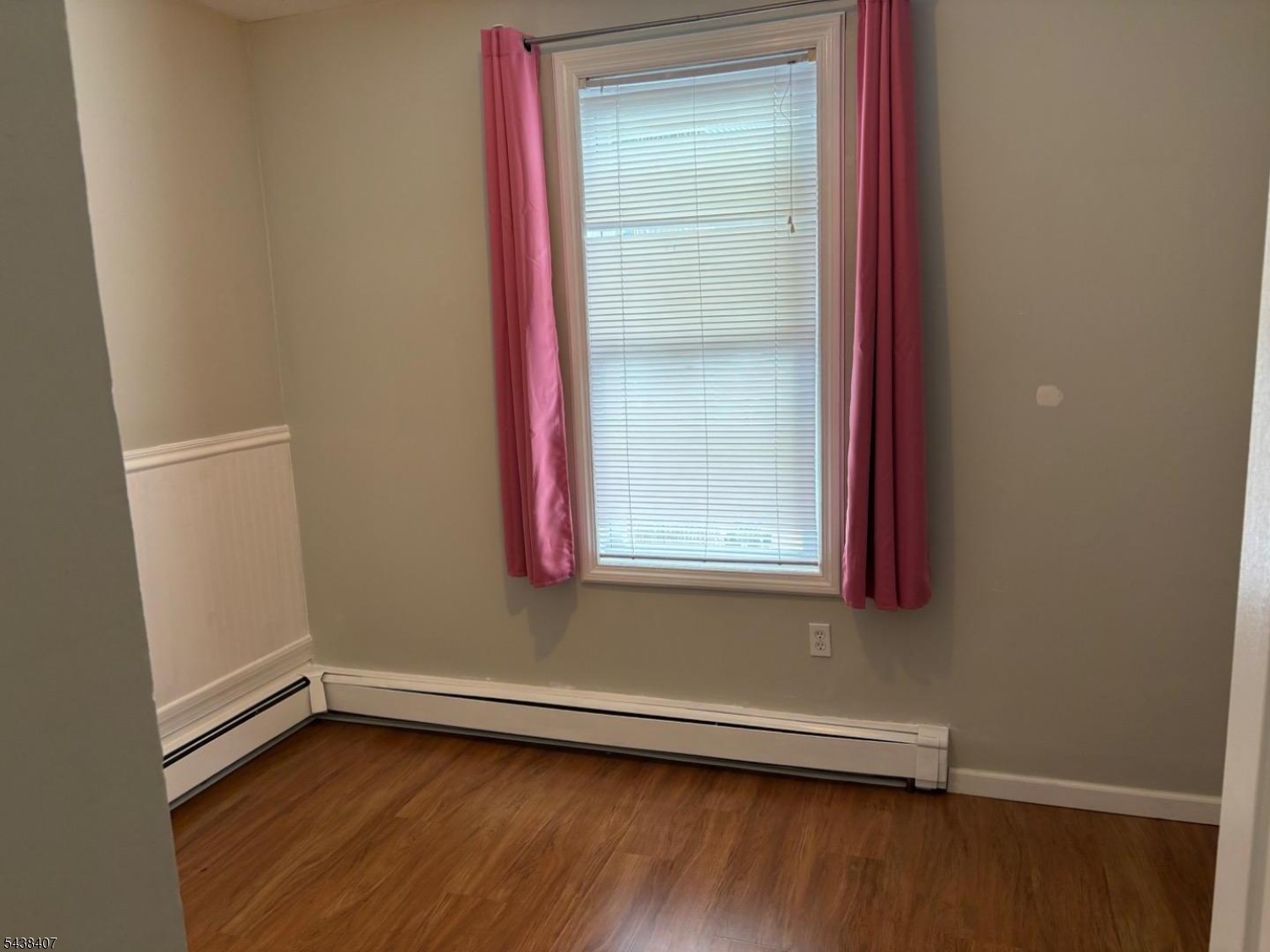 400 Summer Ave Property Photo 8