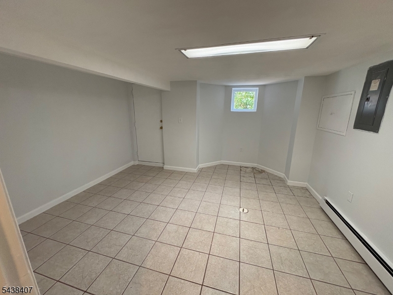 400 Summer Ave Property Photo 16